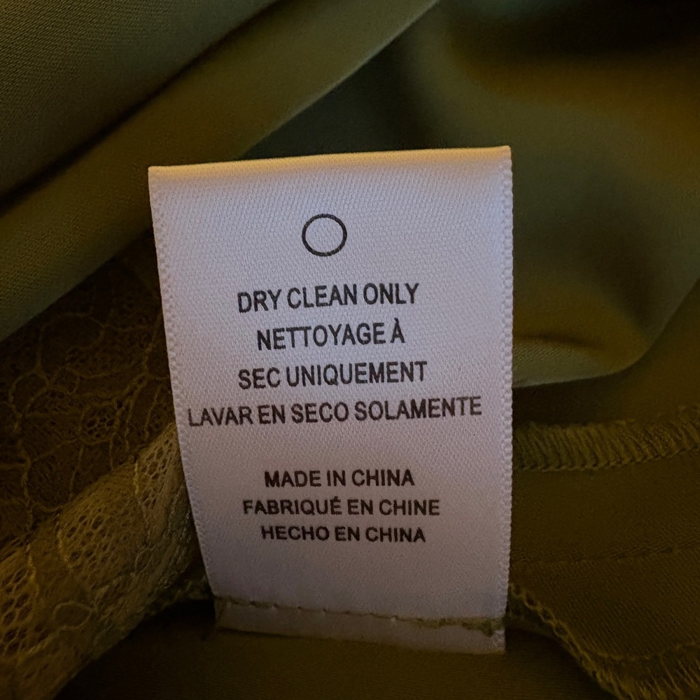 New With Tags moss green
SACHIN & BABI maxi dress SZ 4 - Picture 10 of 13